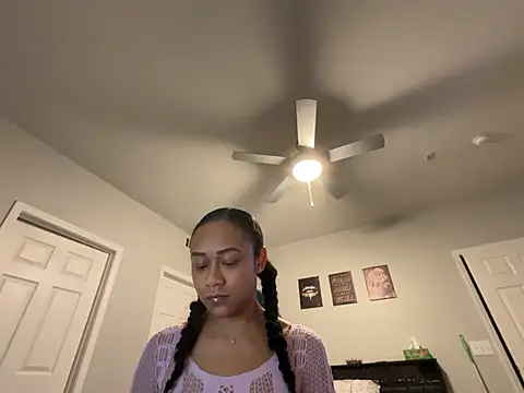 RylHoneyy online show from January 11, 3:24 am