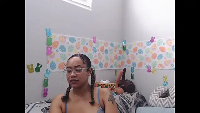 RylHoneyy online show from March 29, 6:42 pm