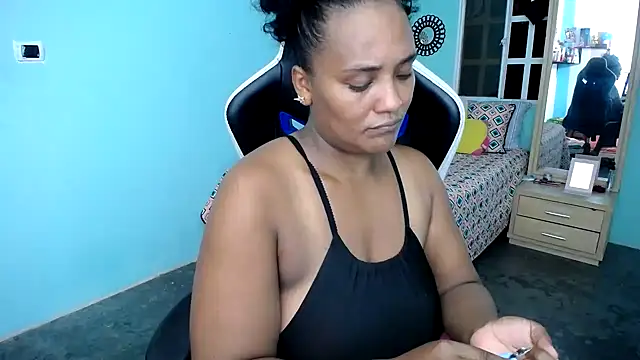 Snapshot of marysol83 chatting on September 19, 2:59 am marysol83 online show from September 19, 2:59 am