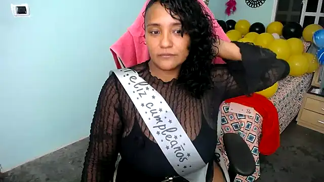 Snapshot of marysol83 chatting on September 20, 2:38 am marysol83 online show from September 20, 2:38 am