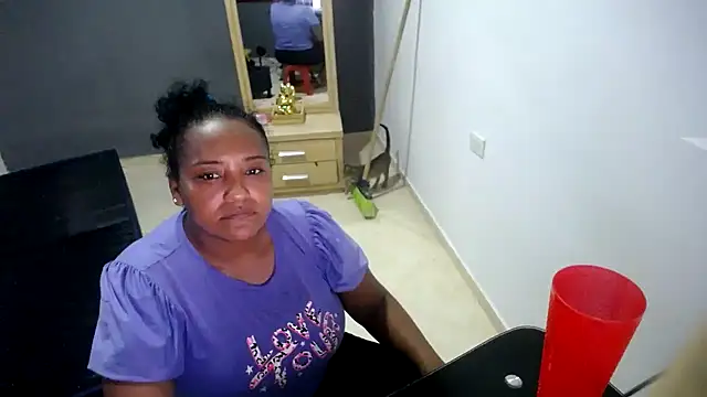 marysol83 online show from May 16, 12:09 am