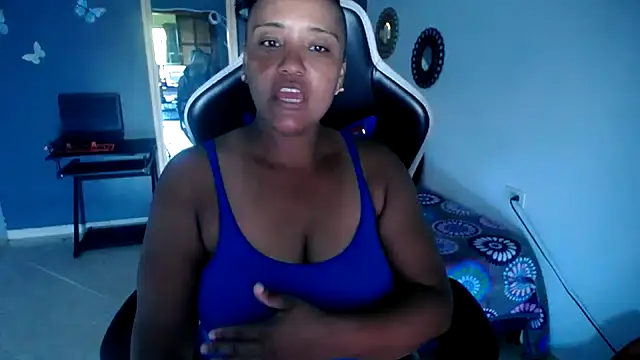 marysol83 online show from April 12, 3:48 pm