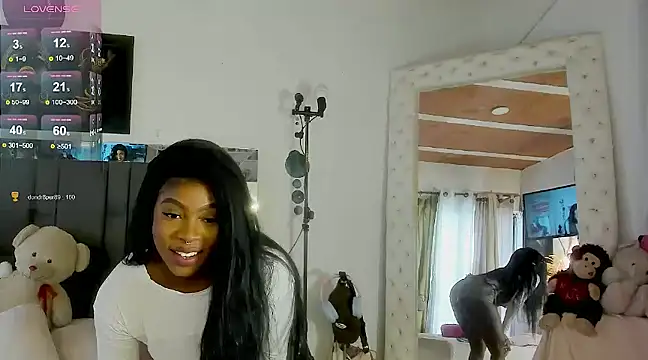 HannaEbony7 online show from March 7, 4:00 pm