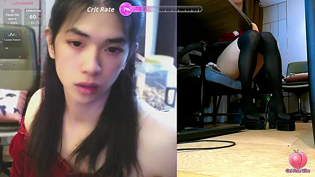 Snapshot of CrytinaSissyCrossdress chatting on February 23, 4:36 am CrytinaSissyCrossdress online show from February 23, 4:36 am