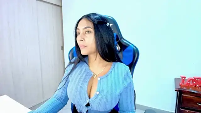 sophiax-x online show from January 6, 5:17 pm