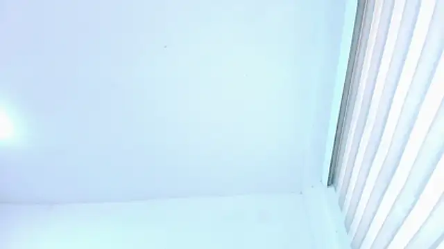 sophiax-x online show from April 18, 7:07 pm