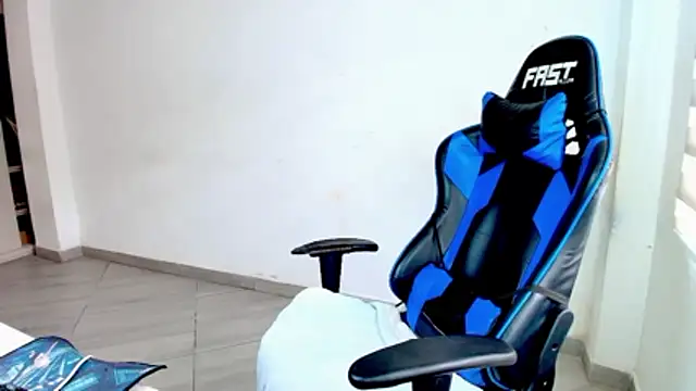 sophiax-x online show from March 11, 3:06 pm