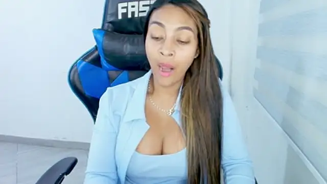 sophiax-x online show from July 17, 11:24 pm