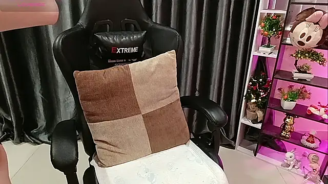 Yuki-yio online show from February 5, 1:23 am