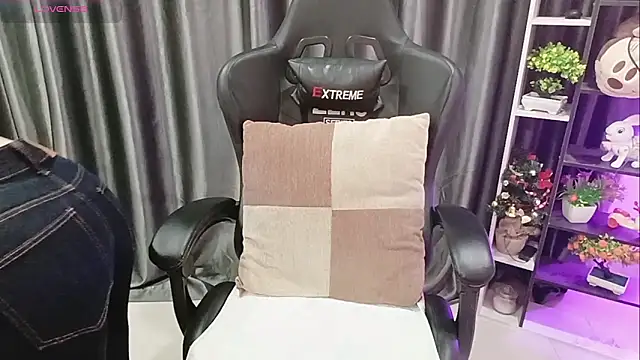 Yuki-yio online show from March 24, 1:16 am