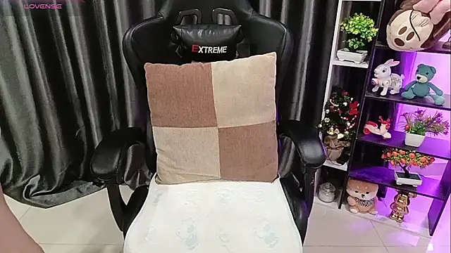 Yuki-yio online show from April 12, 12:58 am