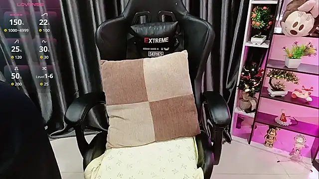 Yuki-yio online show from January 10, 1:23 am