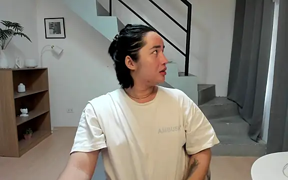 Sexysafarahh online show from April 24, 2:13 am