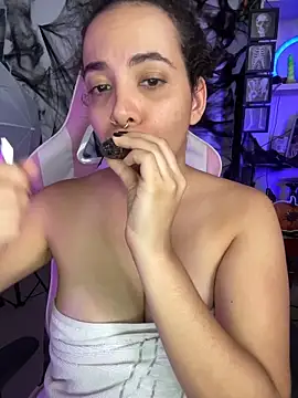 Emma Wish online show from October 21, 4:17 pm