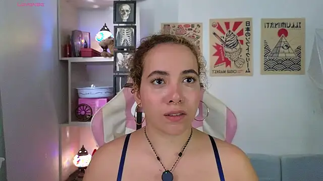 Emma Wish online show from April 19, 3:46 pm