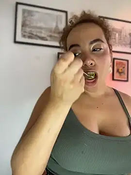 Emma Wish online show from April 9, 9:21 pm