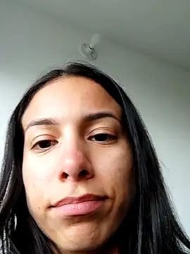 Snapshot of Angelinalombardi_ chatting on February 21, 10:26 pm Angelinalombardi online show from February 21, 10:26 pm