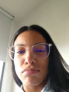 Snapshot of Angelinalombardi_ chatting on March 12, 8:31 pm Angelinalombardi online show from March 12, 8:31 pm