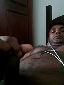 Snapshot of bkumara chatting on July 20, 1:46 am bkumara online show from July 20, 1:46 am