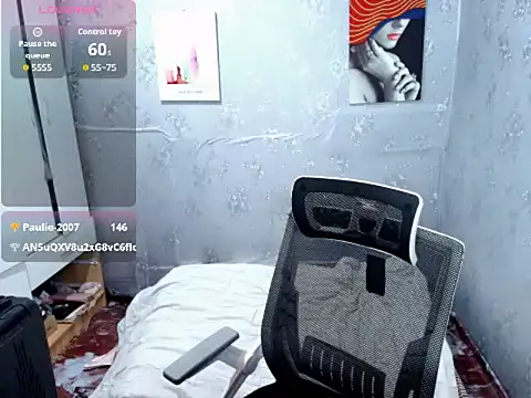 MoaningKylie online show from October 11, 3:35 pm