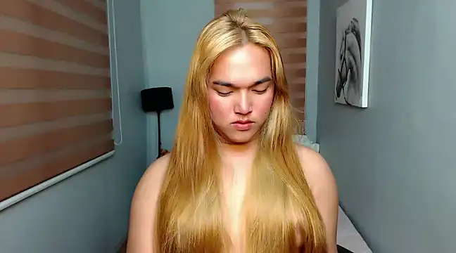 MoaningKylie online show from January 25, 1:21 am