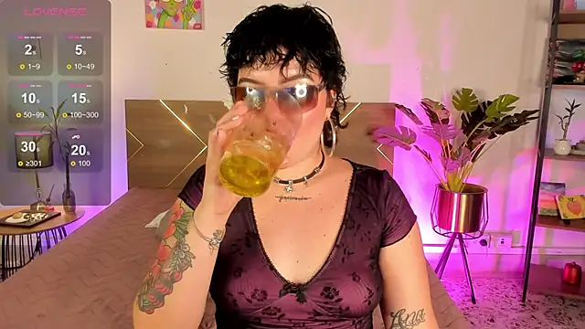 Amy art online show from March 22, 8:54 pm