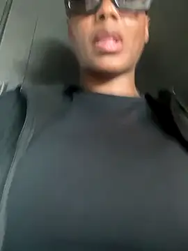 HoneyDripHer online show from September 17, 5:59 pm