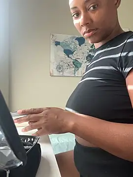 HoneyDripHer online show from October 13, 1:34 pm