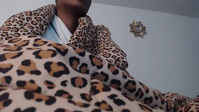 HoneyDripHer online show from December 5, 10:17 am