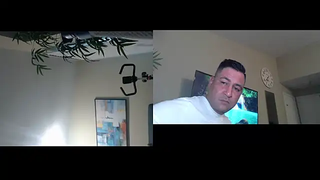 Snapshot of Yedriserna chatting on April 26, 11:40 am Yedriserna online show from April 26, 11:40 am