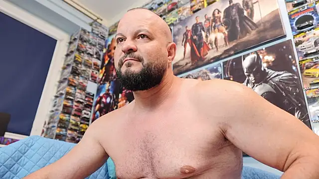 Muscle Bear online show from May 29, 2:28 am