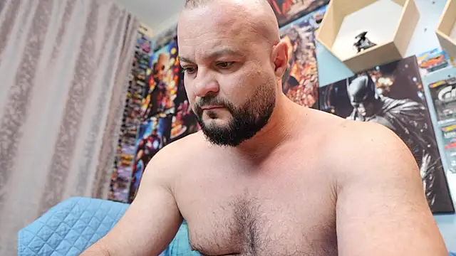 Muscle Bear online show from January 9, 7:37 am