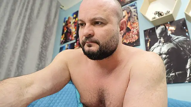 Snapshot of Muscle_Bear chatting on March 19, 2:02 pm Muscle Bear online show from March 19, 2:02 pm