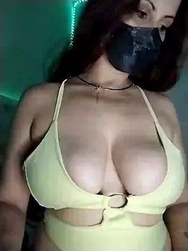 Snapshot of -Tasha- chatting on February 22, 10:09 pm -Tasha- online show from February 22, 10:09 pm