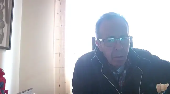 Snapshot of TonyComa chatting on March 8, 3:02 pm TonyComa online show from March 8, 3:02 pm