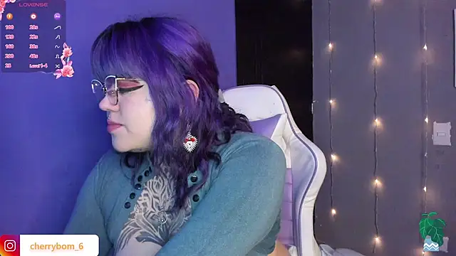 cherrybom  online show from March 19, 4:47 am