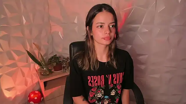 Abby Saenz01 online show from June 3, 9:19 pm