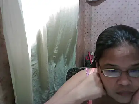 abiemayhottiey online show from October 1, 5:56 am