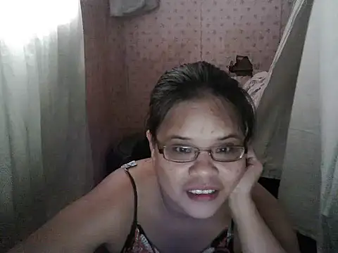 abiemayhottiey online show from October 5, 2:57 am