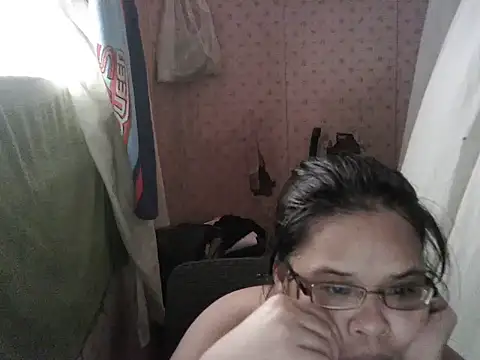 abiemayhottiey online show from October 22, 5:51 am