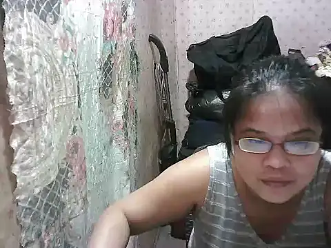 abiemayhottiey online show from November 16, 9:58 am