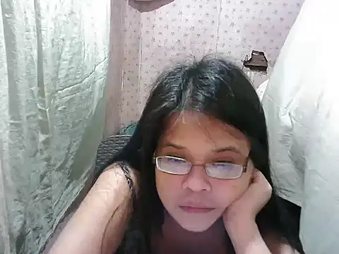 abiemayhottiey online show from October 5, 3:03 pm