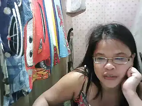 abiemayhottiey online show from October 25, 12:10 am