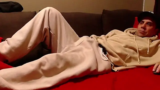 Snapshot of cash_master chatting on November 1, 7:02 am cash master online show from November 1, 7:02 am