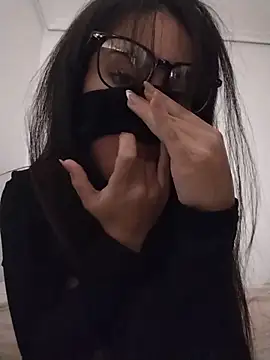 sarahvergen online show from February 21, 8:55 pm