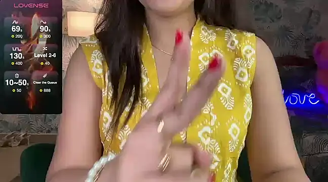 Sizzling  ZAARA online show from January 24, 4:39 pm