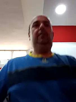 Hot-pico76 online show from February 14, 8:31 am