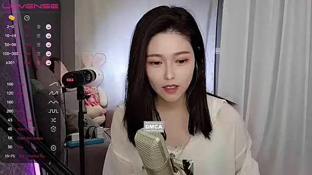 tw lala online show from December 13, 4:05 pm