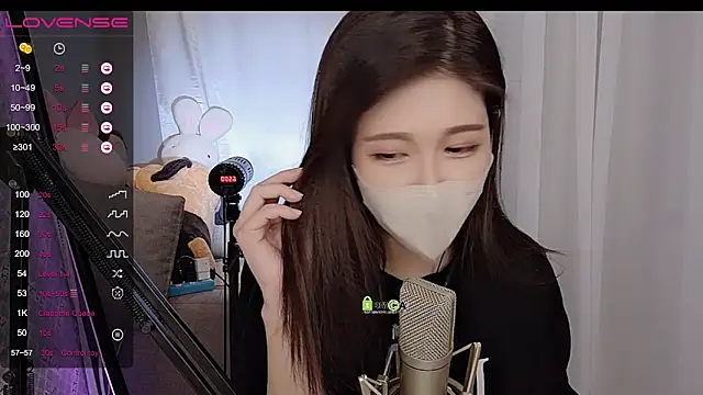 tw lala online show from March 14, 7:01 pm