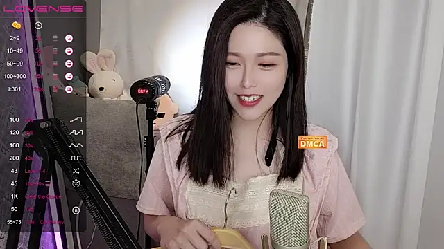 tw lala online show from December 6, 4:55 pm